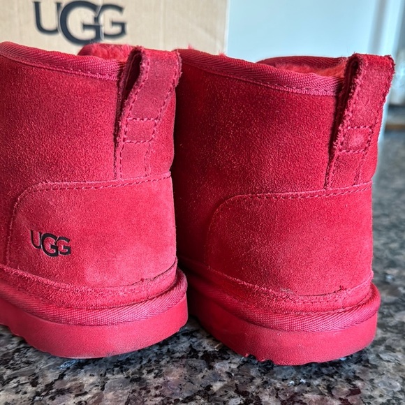 UGG Red Suede lace Booties 5 EUC - Picture 14 of 17